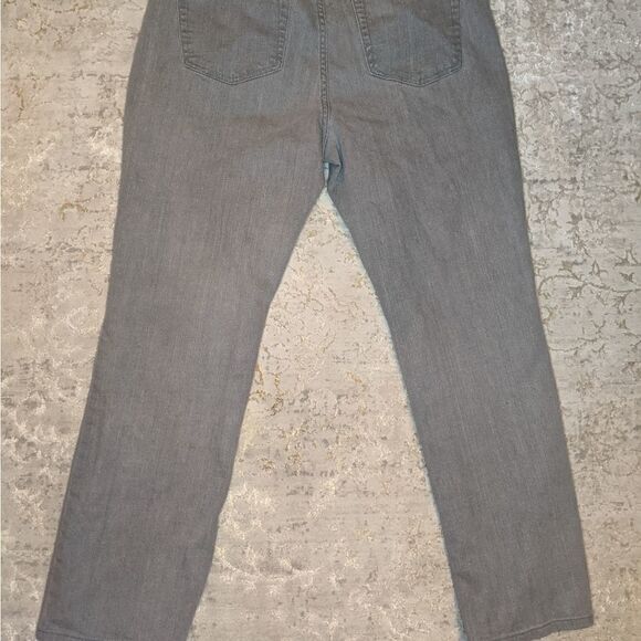 Chaps gray jeans. Sz. 16 with 29" inseam - Picture 2 of 5